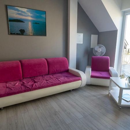 Sveciu Namai Lanko G. Hotel Klaipeda Ngoại thất bức ảnh
