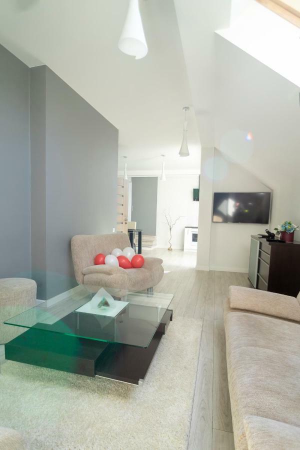 Sveciu Namai Lanko G. Hotel Klaipeda Ngoại thất bức ảnh