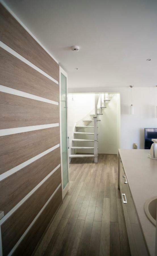 Sveciu Namai Lanko G. Hotel Klaipeda Ngoại thất bức ảnh